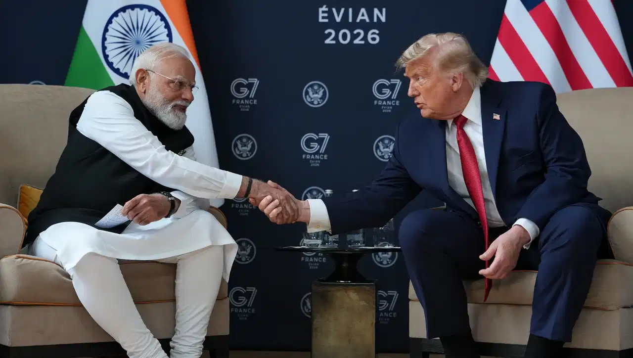 Modi- Trump की फ्रांस में बड़ी मुलाकात, समुद्री सुरक्षा, व्यापार और वैश्विक रणनीति पर हुई अहम बातचीत ने बढ़ाई चर्चा